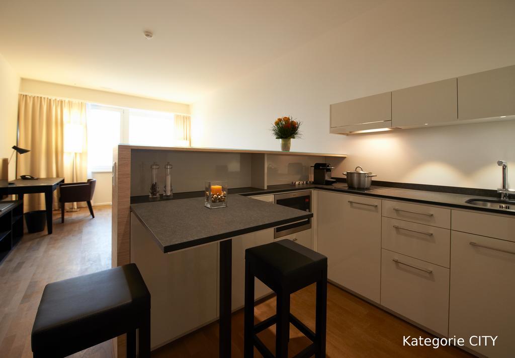 Guggach Apartotel Zürich Buitenkant foto