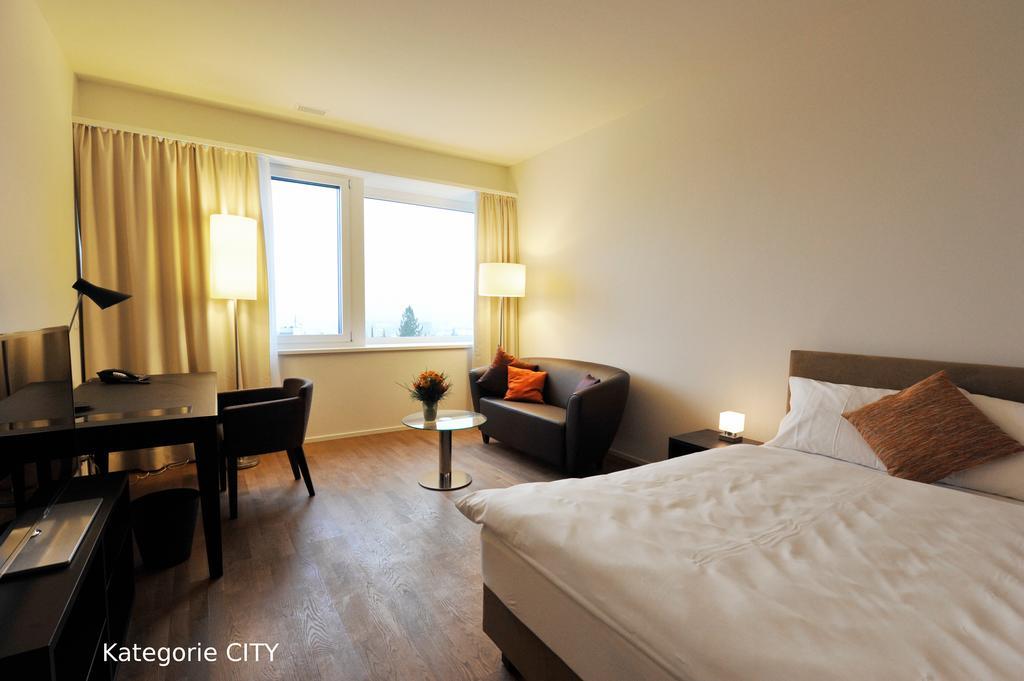 Guggach Apartotel Zürich Buitenkant foto